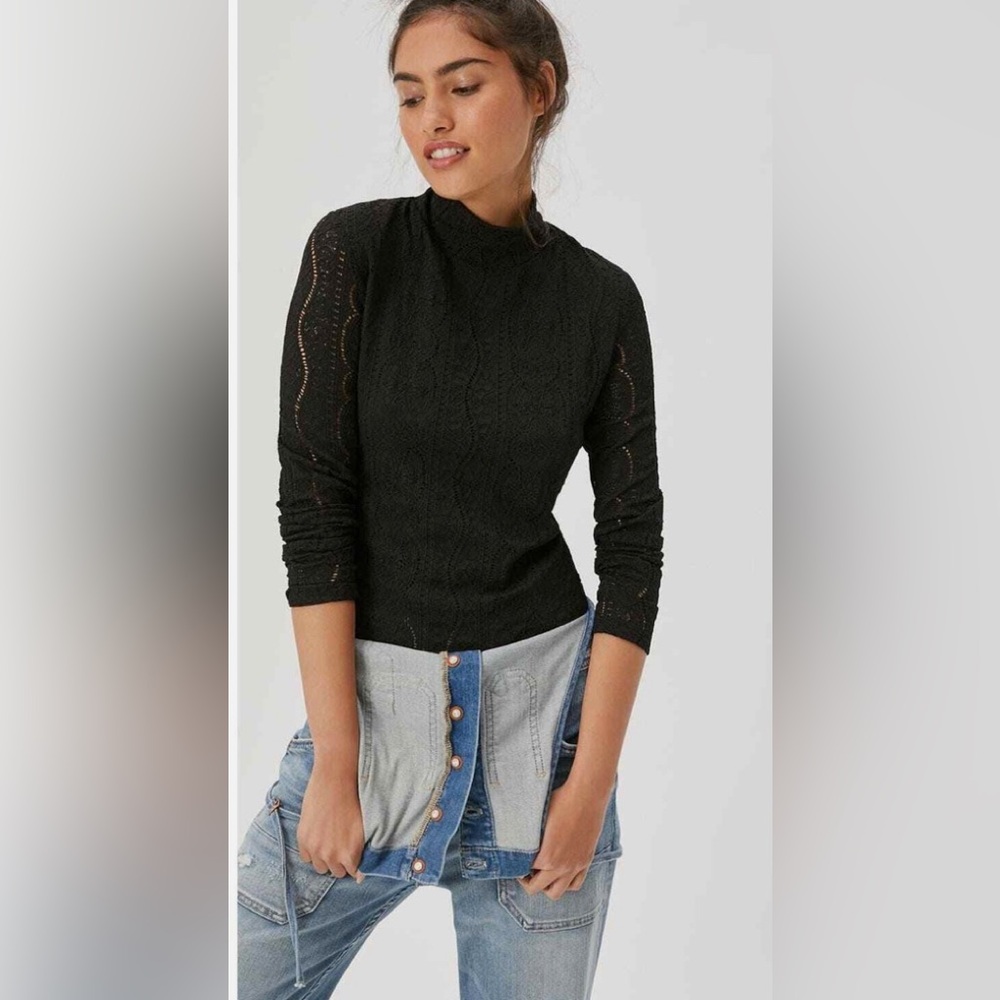 Daily Practice Womens Top Mock Neck Perforated Patterned Long Sleeve Black XS